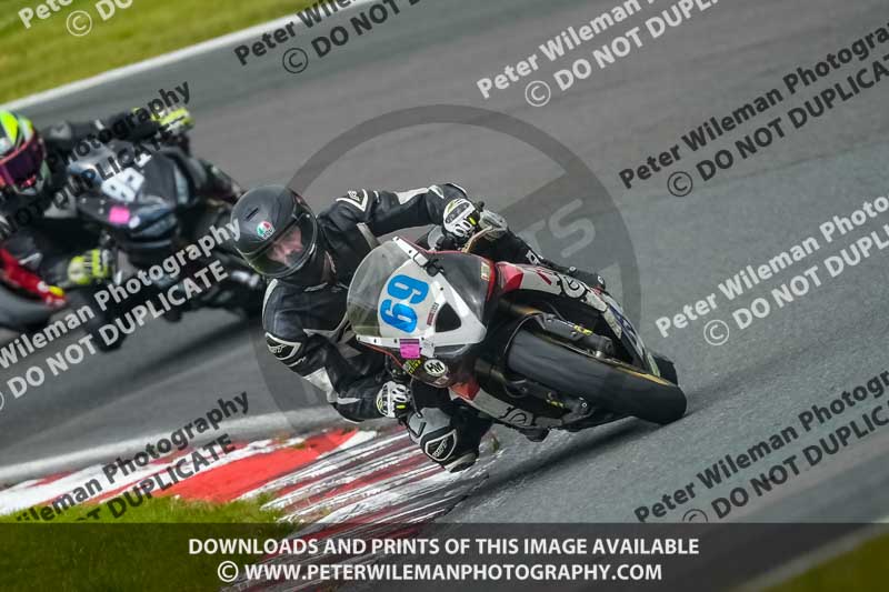 anglesey;brands hatch;cadwell park;croft;donington park;enduro digital images;event digital images;eventdigitalimages;mallory;no limits;oulton park;peter wileman photography;racing digital images;silverstone;snetterton;trackday digital images;trackday photos;vmcc banbury run;welsh 2 day enduro